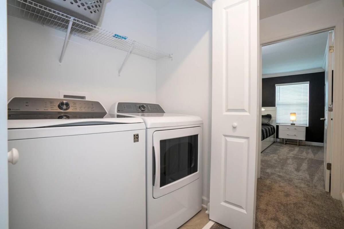 Gorgeous 4 Bedroom W Screened Pool Close To Disney 2653 Kissimmee Exteriör bild