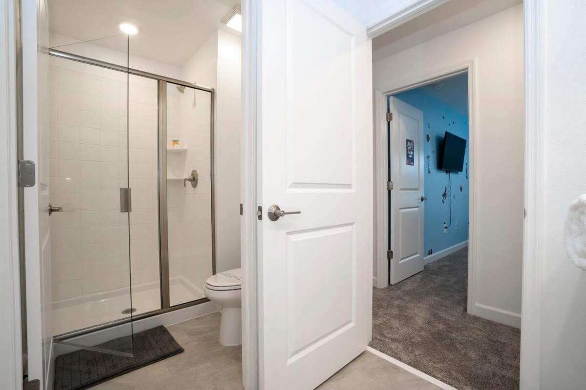 Gorgeous 4 Bedroom W Screened Pool Close To Disney 2653 Kissimmee Exteriör bild