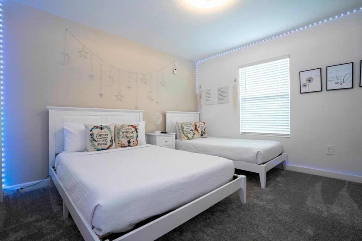 Gorgeous 4 Bedroom W Screened Pool Close To Disney 2653 Kissimmee Exteriör bild